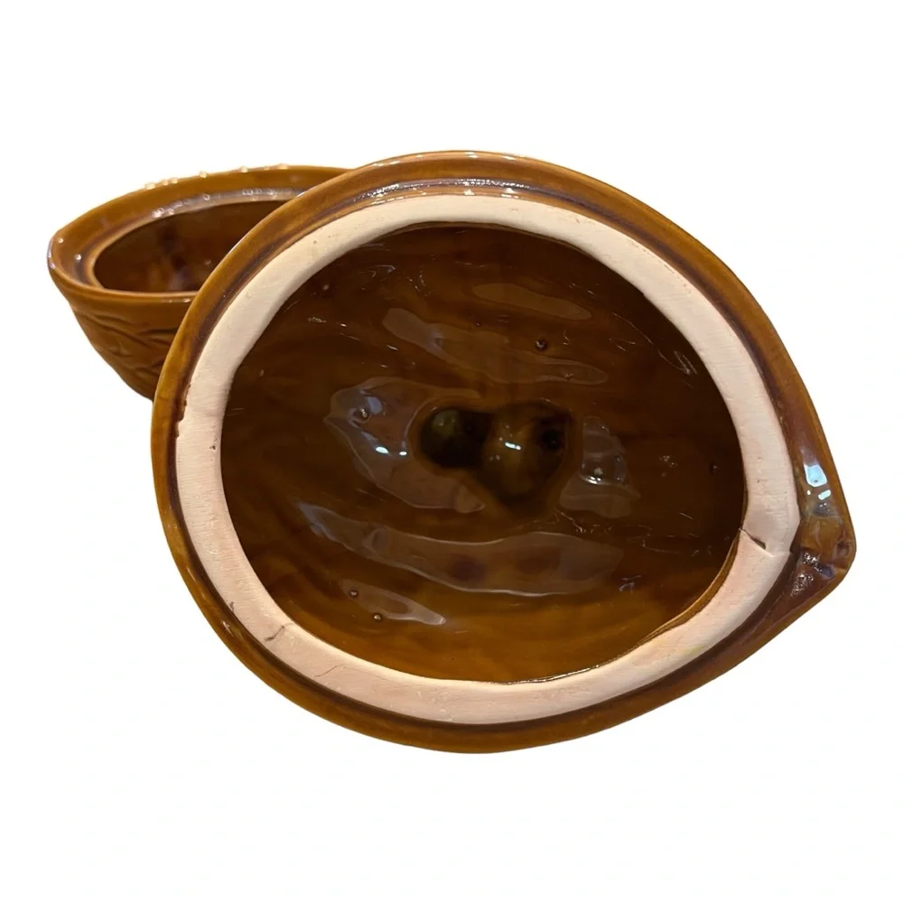 Squirrel on A Walnut VTG MCM Candy Dish Nut Dish Trinket Box R.O.C. Taiwan
